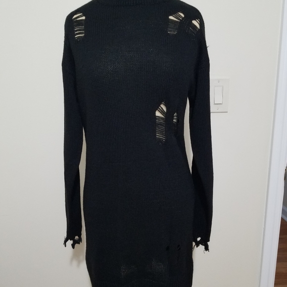 Dress - Picture 1 of 12